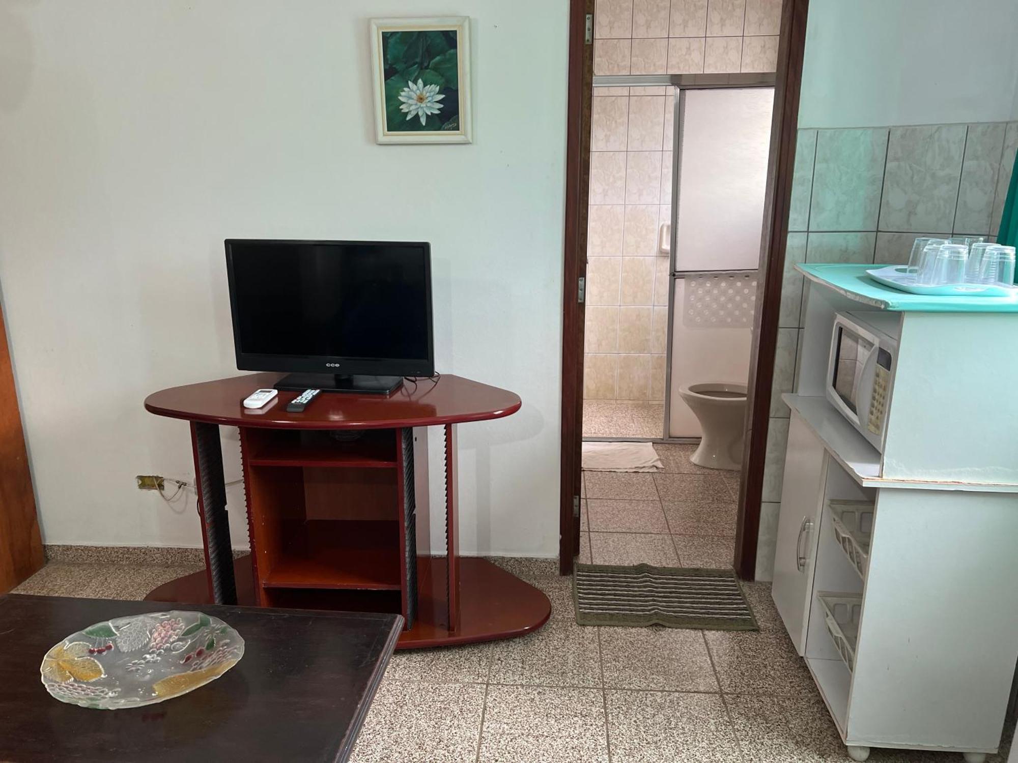 Aptos Familia Com Ar Condicionado Ubatuba Praia Pereque Acu Extérieur photo