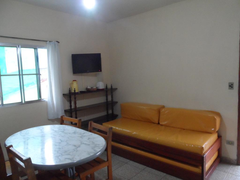 Aptos Familia Com Ar Condicionado Ubatuba Praia Pereque Acu Extérieur photo